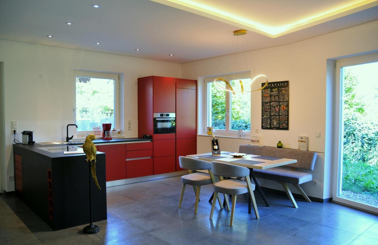 Ruhige Ferienwohnung Mit Garten Und Garage In Privatvilla Marlengo Eksteriør bilde