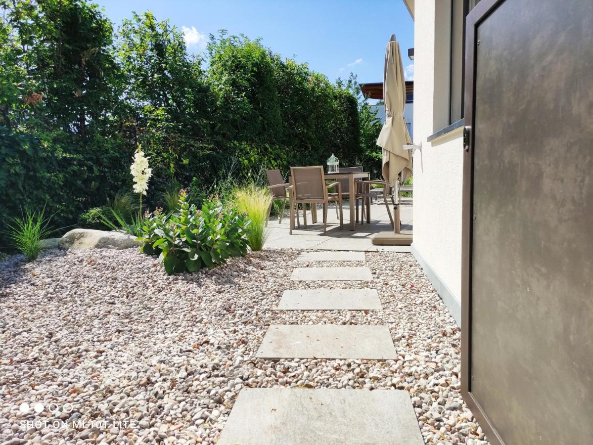 Ruhige Ferienwohnung Mit Garten Und Garage In Privatvilla Marlengo Eksteriør bilde